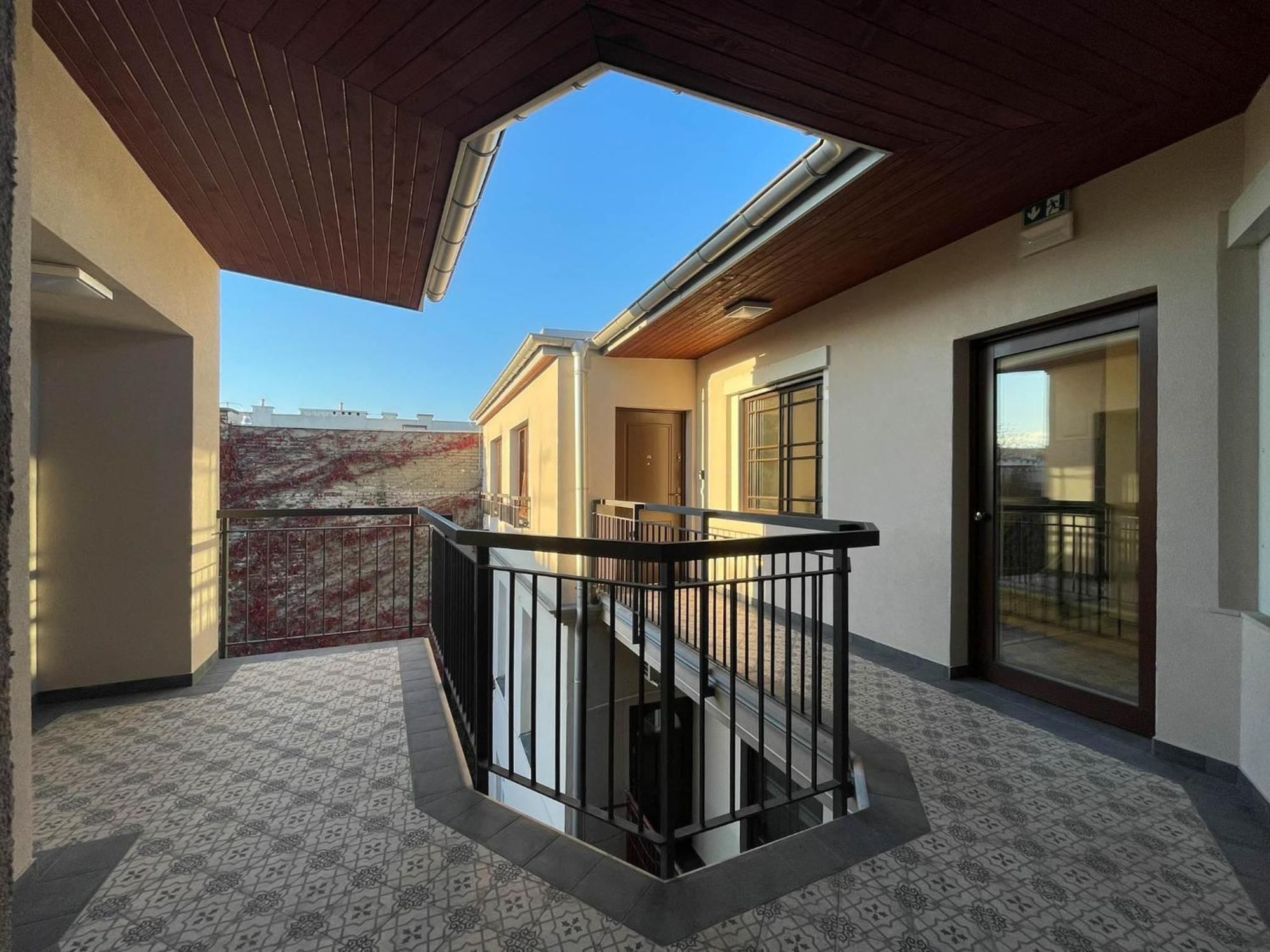 S45 Apt By Promodero — Photos 1